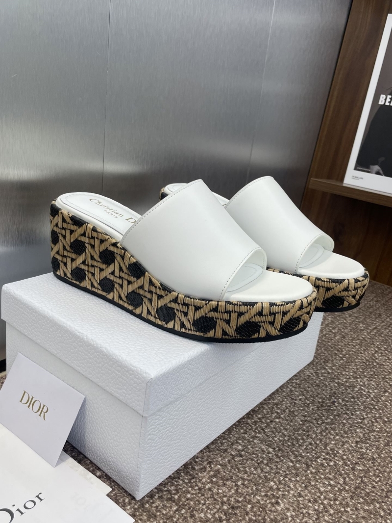 chr1st1an D10r slippers